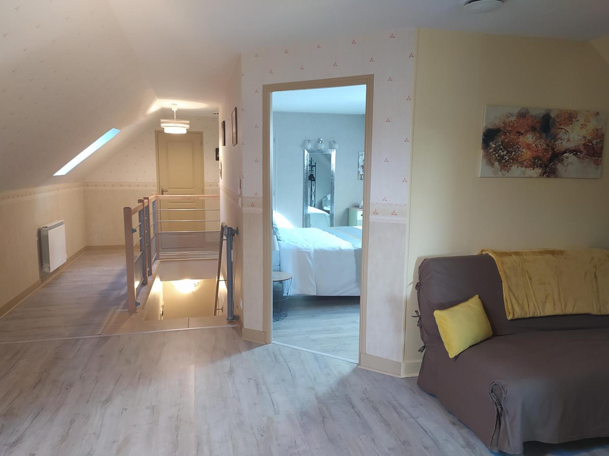 Des Roux Et Des Pious Suite De 35 A 60 M2 Et 3 Chambres Pour Groupe De 2 A 6 Personnes Civray-de-Touraine Eksteriør bilde
