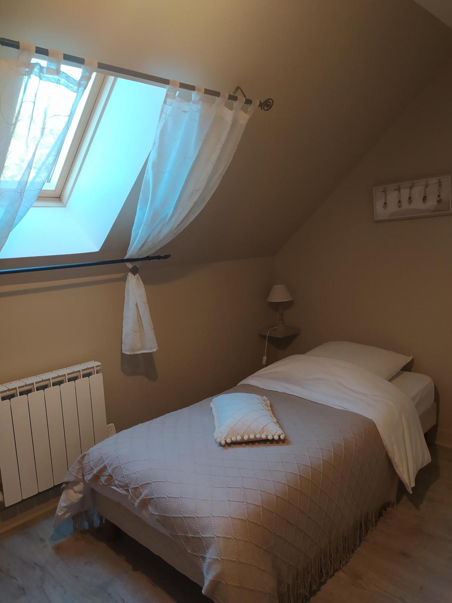 Des Roux Et Des Pious Suite De 35 A 60 M2 Et 3 Chambres Pour Groupe De 2 A 6 Personnes Civray-de-Touraine Eksteriør bilde
