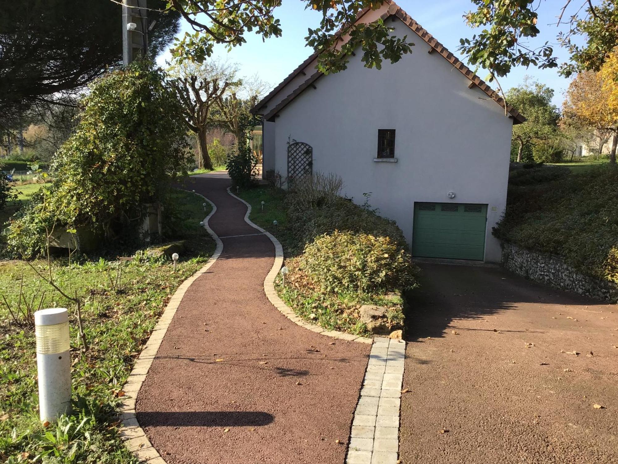 Des Roux Et Des Pious Suite De 35 A 60 M2 Et 3 Chambres Pour Groupe De 2 A 6 Personnes Civray-de-Touraine Eksteriør bilde